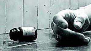 கடன் தொல்லை... வாலிபர் விஷம் குடித்து தற்கொலை!