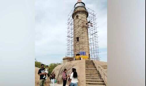 முன்னறிவிப்பில்லாமல் மாமல்லபுரம் கலங்கரை விளக்கம் 'திடீர்' மூடல் - சுற்றுலாப் பயணிகள் ஏமாற்றம்!
