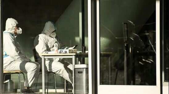 புது வகை கொரோனாவை உருவாக்கிய சீன விஞ்ஞானிகள்.. வெளியே வந்தால் அவ்வளவு தான்..!