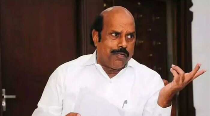 லஞ்ச ஒழிப்புத்துறை அலுவலகத்தில் நேரில் ஆஜரானார் எ.வ.வேலு!