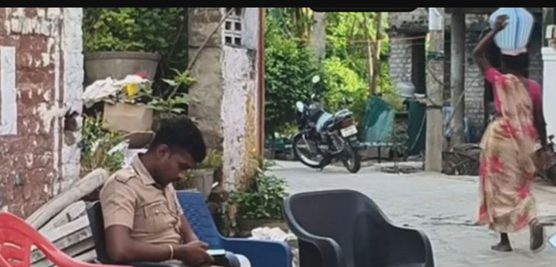 பயங்கரம்... விசாரணைக்கு வந்த 17வயது சிறுவன் வெட்டிப் படுகொலை!
